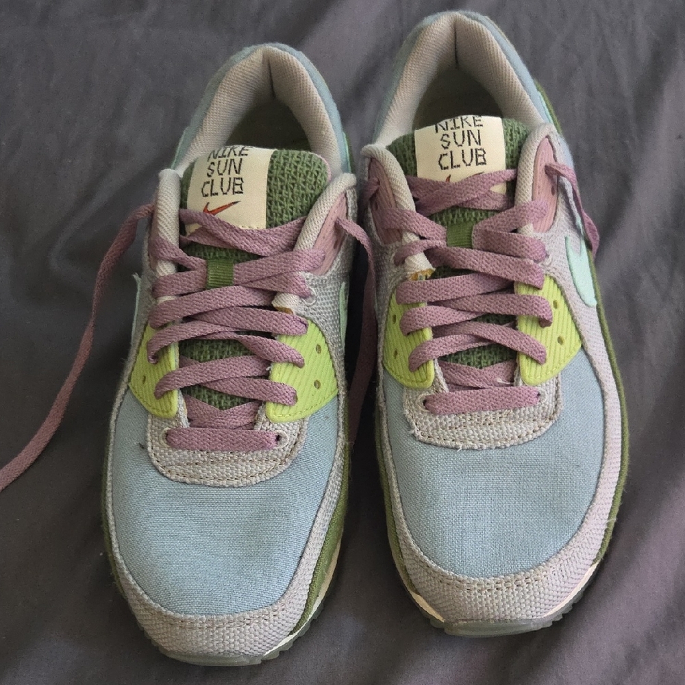 Nike Sun Club Sneakers - Light Blue and Lime
